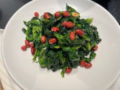 -辣尚瘾·烤鱼·新川菜(牡丹园直营店)