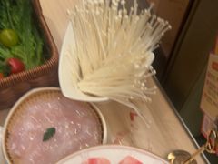 -海底捞火锅(珠影星光城夜宵主题店)