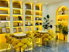 -首脑美容美发化妆美甲培训学校(龙岗校区)