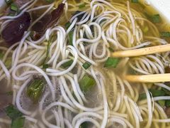 三鲜米线-越洋肖氏老米线(杨家坪店)