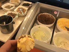 冰淇淋-牡丹国际大酒店-港式茶餐厅