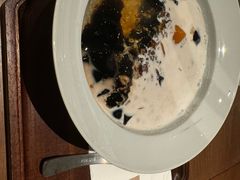 -RUXU入续糖水铺与包(卓悦中心店)