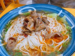 -砖头卤味