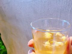 -ZING COFFEE 镜咖啡