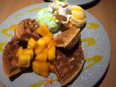 -Lia Cafe Bar Restaurant松山咖啡屋