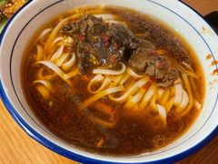 麻辣牛肉面-矮子粉店1985·长沙米粉(湘春路店)