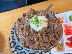 豪华五层牛肉饭-二丁目食堂(铁西星摩尔店)