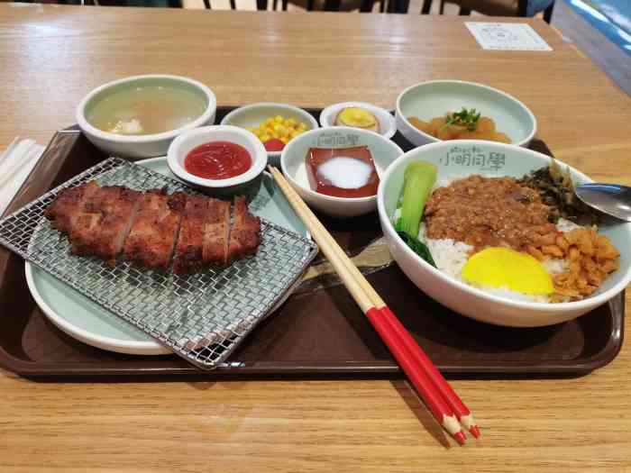 小明同学(大兴机场店)-"上次来机场吃的翡翠,看对面的小明同学感觉.