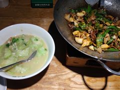 -费大厨辣椒炒肉(万家丽一店)