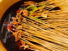 -拈签一笑黄牛肉辣卤串串