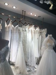 -艾米丽婚纱礼服