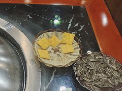 -袁小二大东北铁锅炖(吉祥村总部)