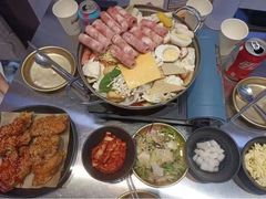 芝士肥牛年糕火锅-Meet Sun韩式大排档(五一广场7MALL店)