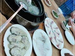 -濠轩阁特色生蚝火锅(水湾路店)
