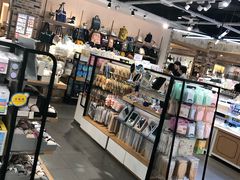 -大连福佳爱琴海购物公园(西安路店)