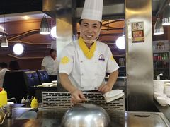 -利昂法式铁板主题餐厅(新奥购物中心店)