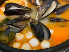 糟粕醋海鲜锅-香香海南菜餐厅