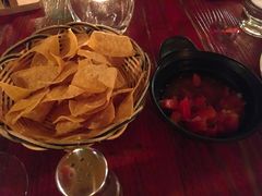 -Pistolera Mexican Cantina女枪手墨西哥餐厅(碧云路店)