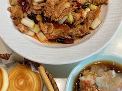 -怡得饭庄·30年老店·宋大妈昆明菜