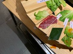 -more than meow吴止猫主题餐厅(承德 中船汇店)