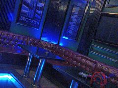 -魔方娱乐空间(兴华路店)