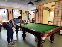 -小草屋轰趴馆别墅派对新场团建家庭聚会