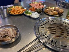 -哈哈碳都·牛肋条无限自助烤肉(台江万达店)
