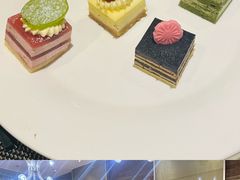 -绿地万豪酒店-城市节奏餐厅