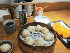 -馋三尺蟹粉小笼(人民广场店)