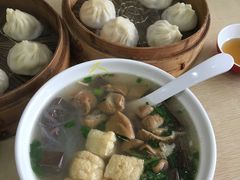 -珊珊小笼馆(仙霞路店)