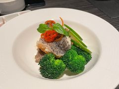 -蔚蓝阁餐厅·Brunch·牛排·威士忌·红酒