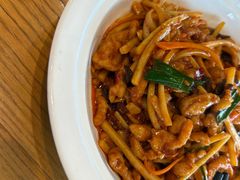 -深巷家味馆.湖北头牌红烧鱼头拌饭(黄陂店)