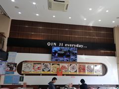 -覃记海鲜美食餐厅