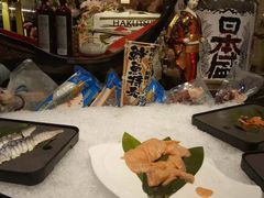 -四海一家自助餐(益田假日广场店)