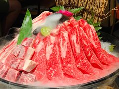 牛肉三重奏-煲宫猪肚鸡(晶品店)