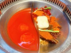 -生活如沸·顺德水牛奶火锅(人民广场店)