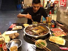 -邓莽子老火锅(中兴路总店)