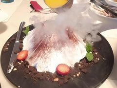 火山爆发-港丽餐厅(高德置地店)