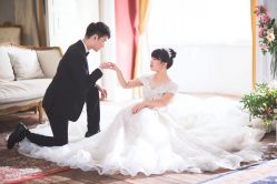 点击看大图 -THE QUEEN(北京店)