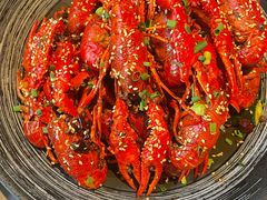 -肥肥虾庄·金牌油焖大虾(杨园滨江时代walk店)