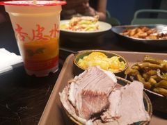 -臻老板牛肉面(光华路SOHO店)