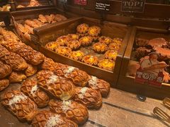 -B&C黄油与面包·THE GARDEN BAKERY概念店(世纪汇店)