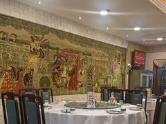 -汗腾格里·风味餐厅(新疆驻京办店)