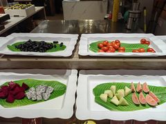 -腾阁自助餐厅(朝林广场店)