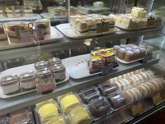 面包甜点陈列柜-新侨三宝乐面包店(崇文门店)