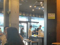 -星巴克臻选(深圳皇庭广场分店)