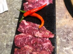 -炼火烤肉店
