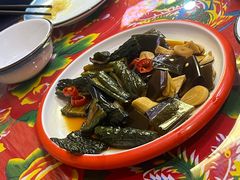-闯关东东北农家菜(崂山石老人店)
