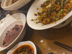 -钵家大院·地道湖北菜(江夏·大花岭店)