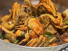 -七欣天香辣蟹火锅(闵行浦江欢乐颂店)